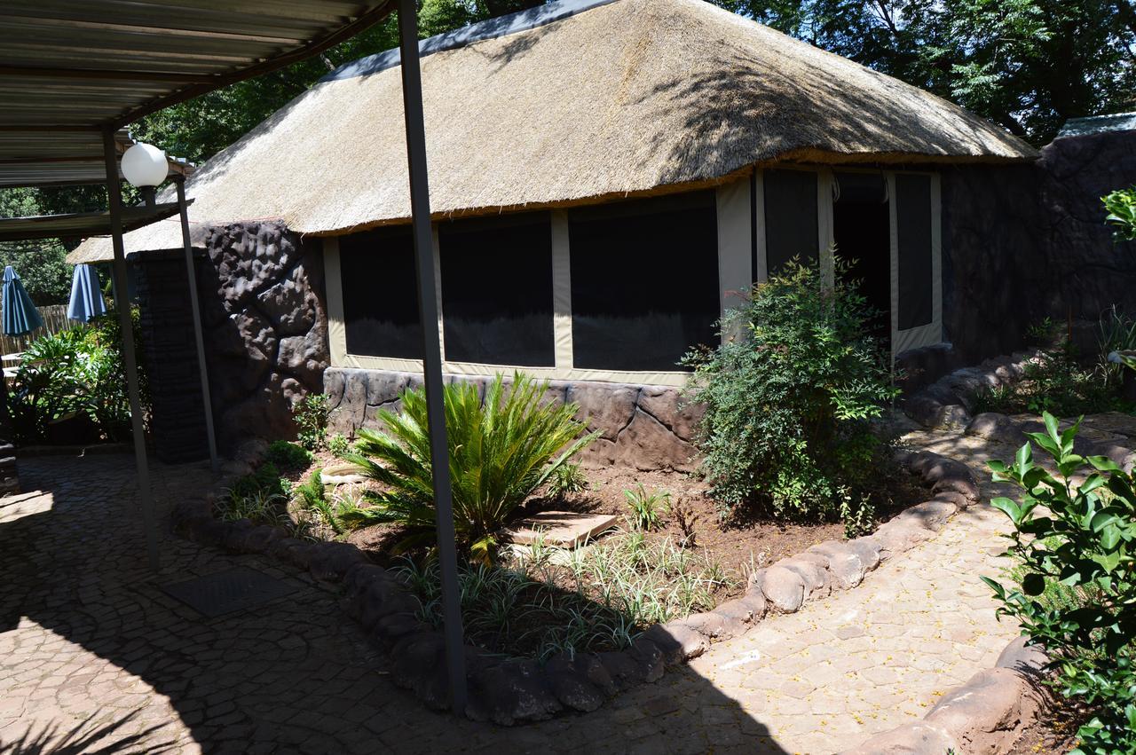 Crystal Rose Lodge & Spa Krugersdorp Exterior photo